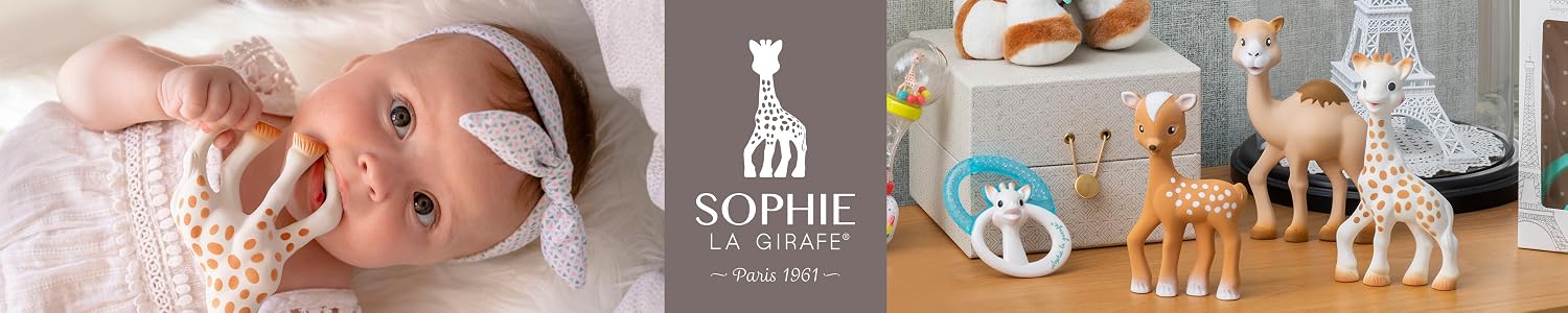 Sophie la girafe nursery scene